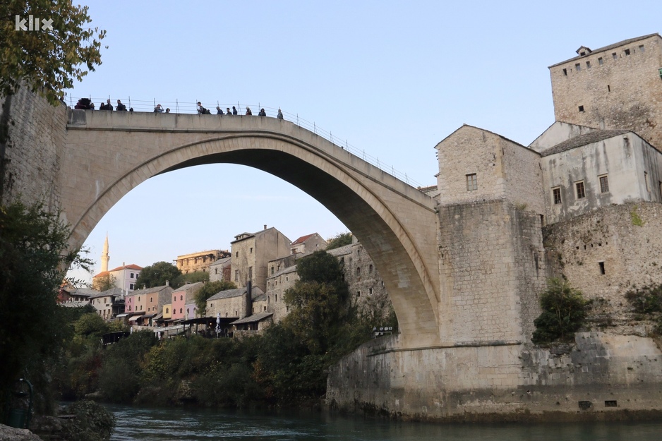 Stari most u Mostaru (Foto: R. D./Klix.ba)