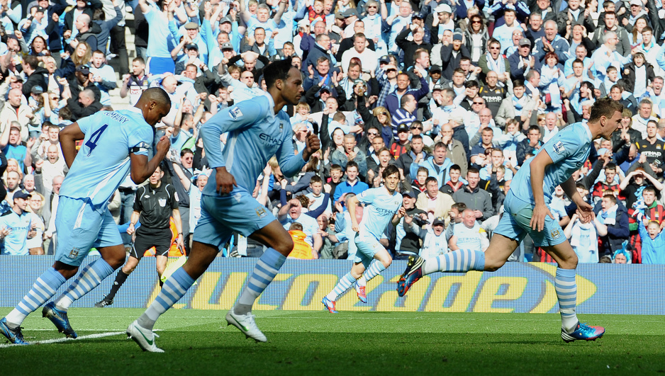 Džeko slavi pogodak protiv QPR-a (Foto: AFP)
