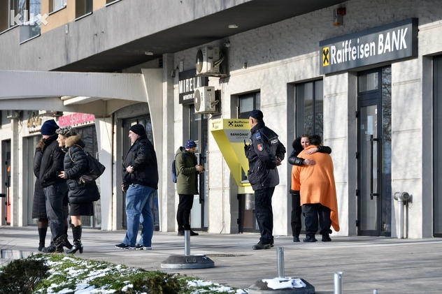 Opljackana Banka U Naselju Otoka U Sarajevu Policija Ekspresno Reagovala Klix Ba