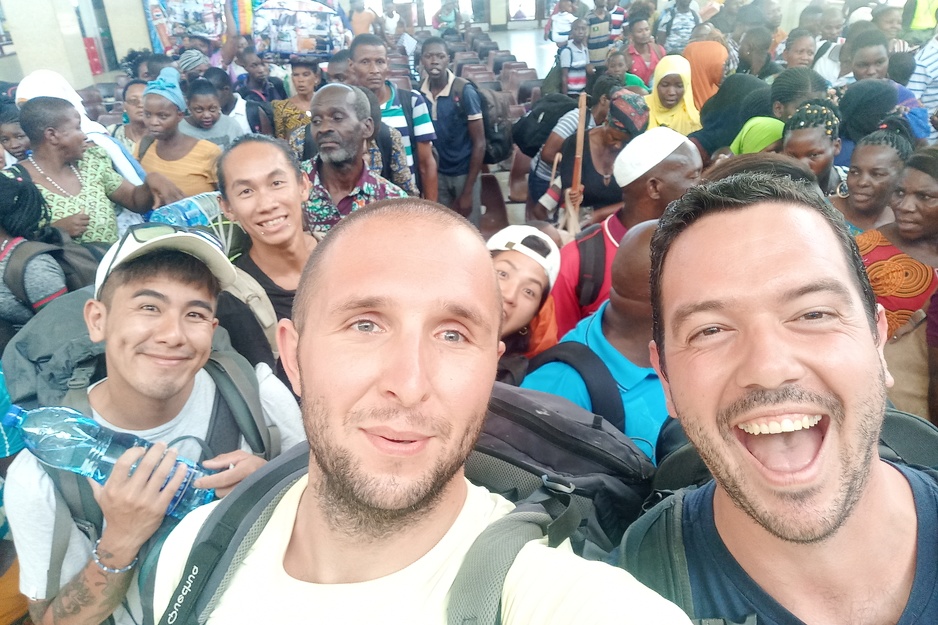 Ajdin s prijateljem Mirzom