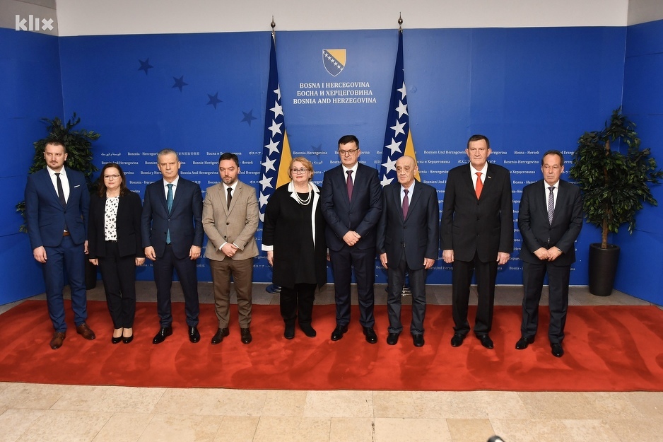 Novi saziv Vijeća ministara BiH (Foto: Klix.ba)