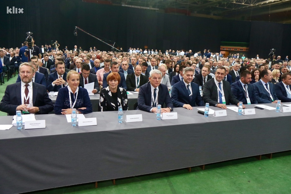 Kongres SDA (Foto: Klix.ba)