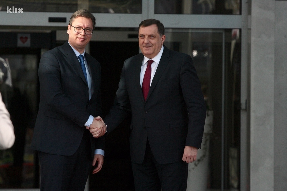 Aleksandar Vučić i Milorad Dodik (Foto: Klix.ba)
