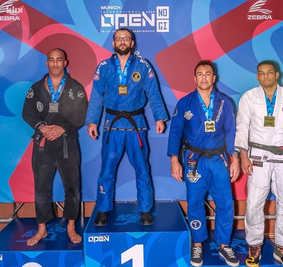 Tuzlak Mensur Pašić na prvom mjestu (Foto: Open IBJJF Jiu-Jitsu Championship 2020.)