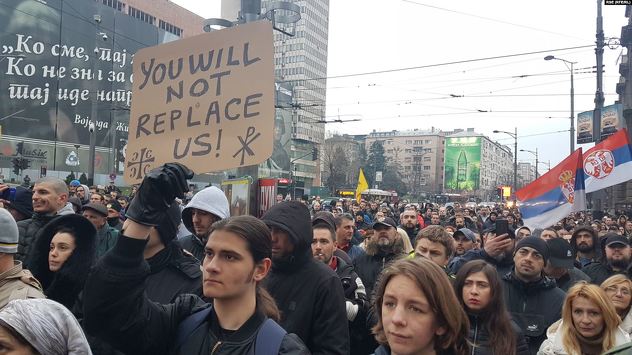 Desničarski prosvjed protiv imigranata u Beogradu : Stop migrantskom nasilju 200309001.1_mn