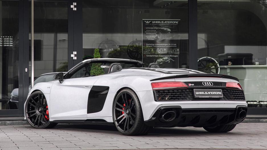 Audi R8 V10