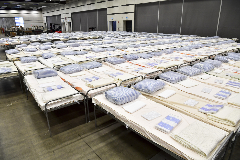 Improvizirana klinika na Štokholmskom sajmu (Foto: EPA-EFE)