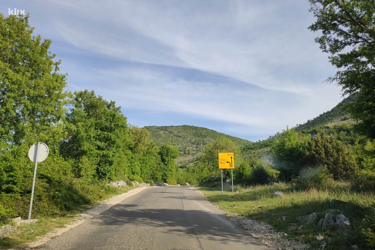 Bosanski putevi (magistralni, lokalni, regionalni) all about Page