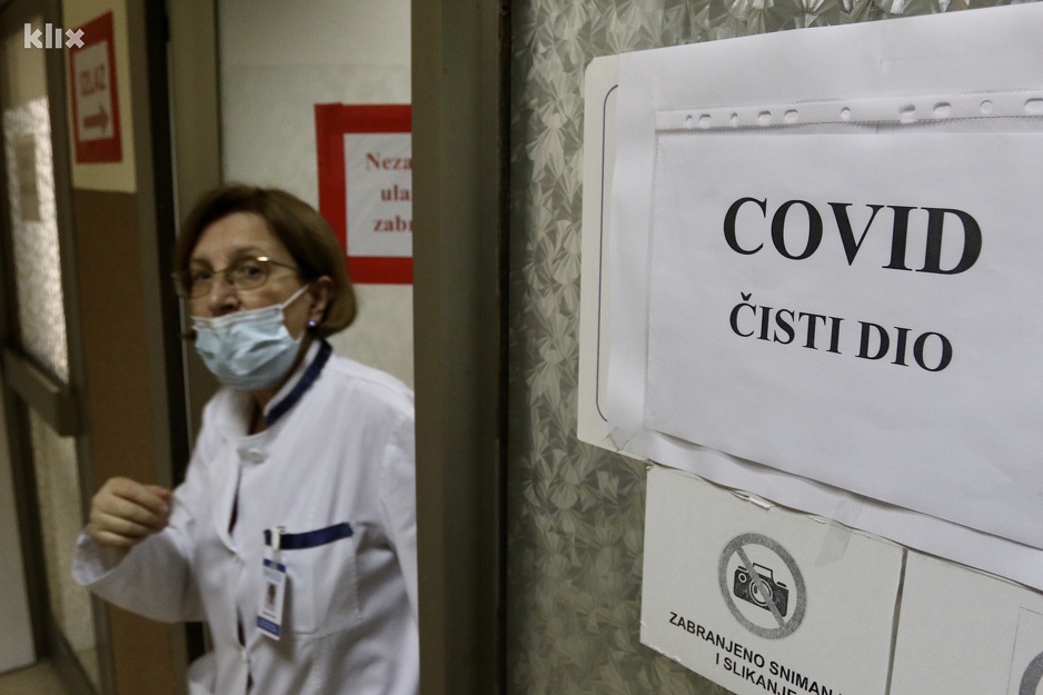 Covid ambulanta u Domu zdravlja Vrazova (Foto: D. Ć./Klix.ba)