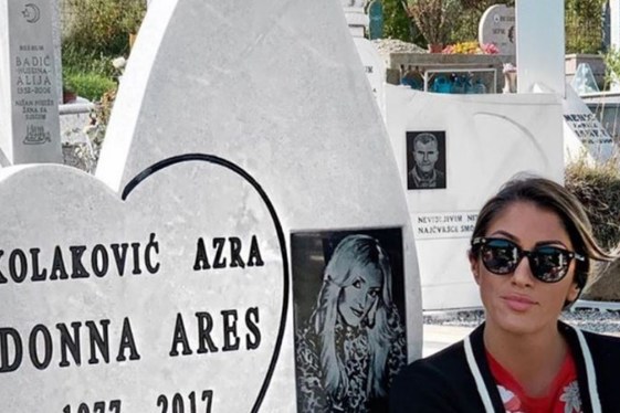 Hana u Bihaću na Donninom mezarju