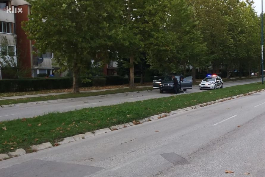 Saobraćajna nesreća na Dobrinji (Foto: Čitatelj)