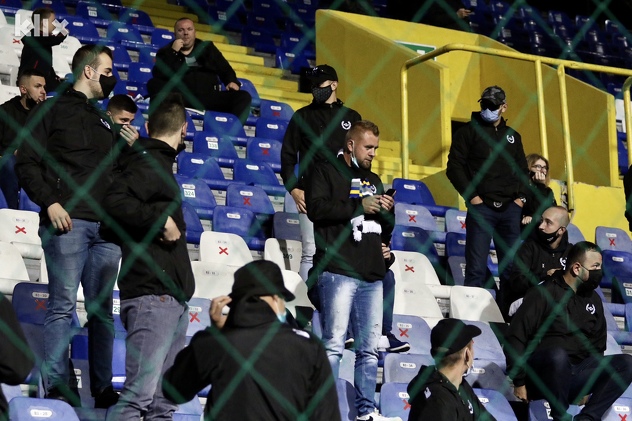 Navijači na stadionu Grbavica (Foto: D. Ć./Klix.ba)