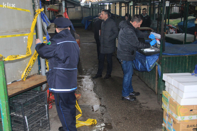 Mjesto ubistva na Maloj pijaci u Tuzli (Foto: Arhiv/Klix.ba)