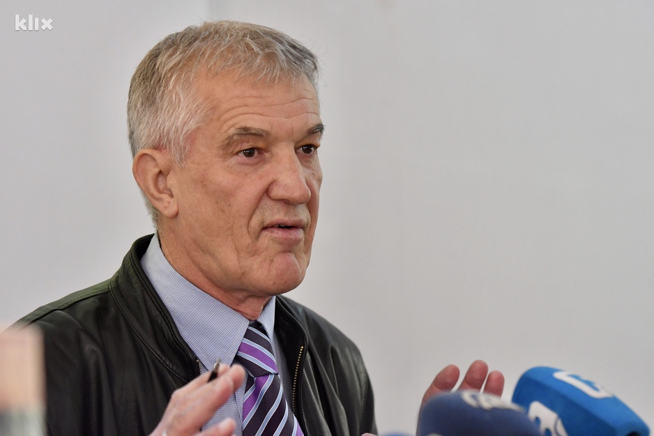 Direktor Nacionalne biblioteke BiH Ismet Ovčina (Foto: T. S./Klix.ba)