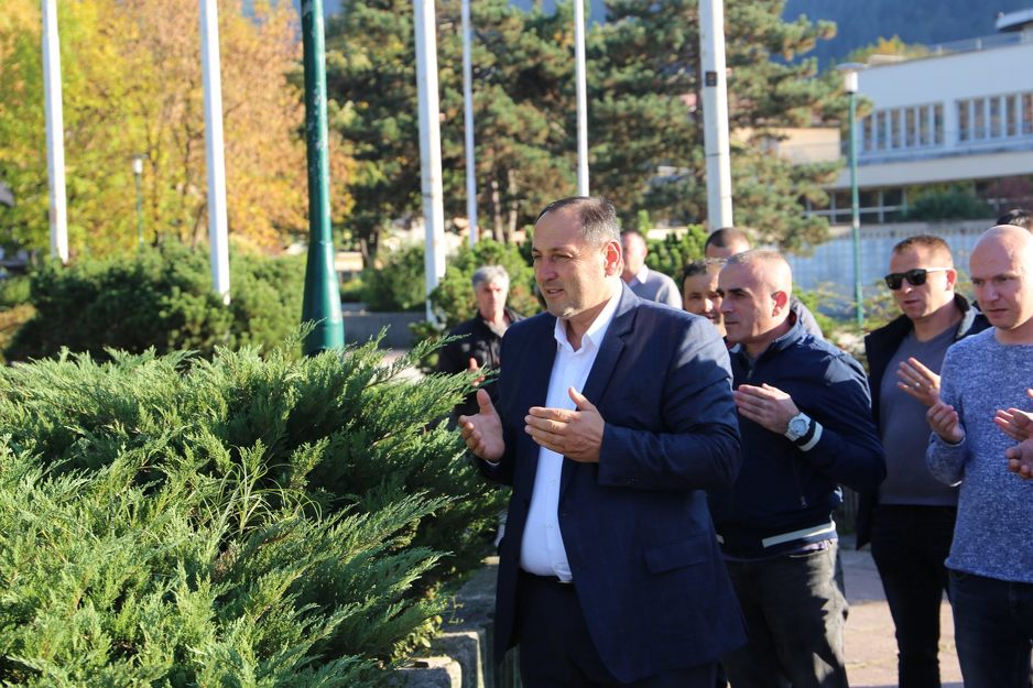 Prevljakova posjeta Hrasnici (Foto: Facebook Fikret Prevljak)