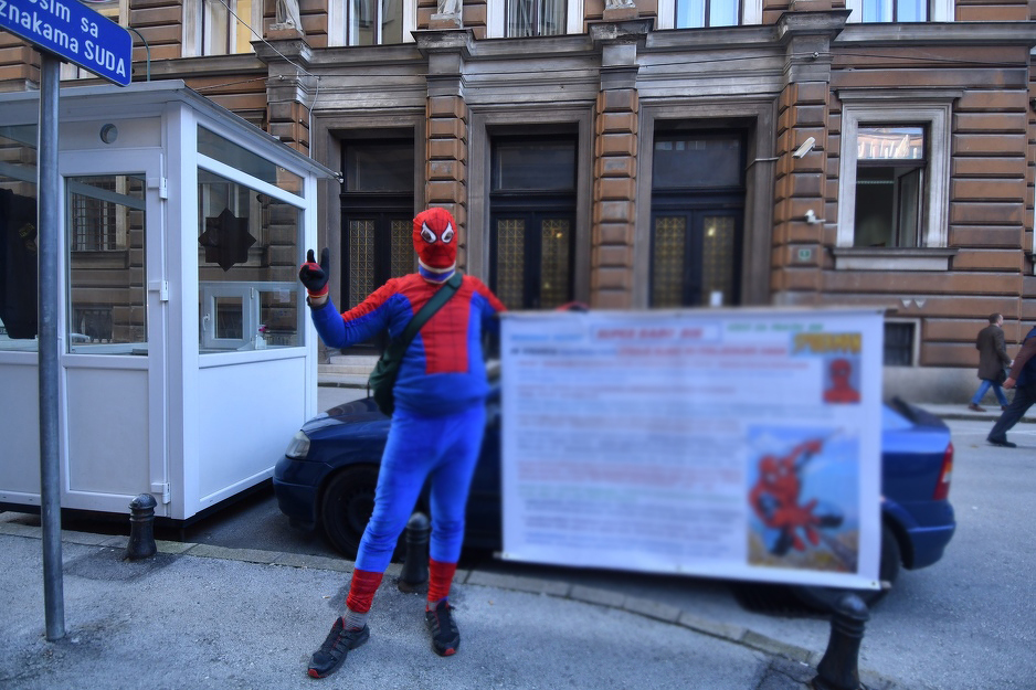 Poručuje da će dolaziti pred Sud dvije sedmice