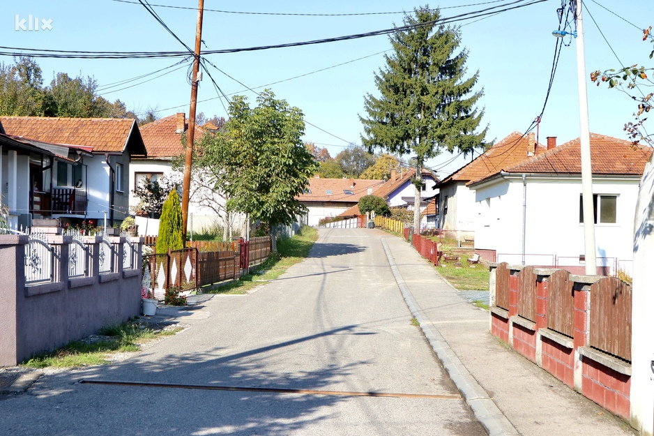 Sablasno pusta bukinjska ulica (Foto: A. K./Klix.ba)