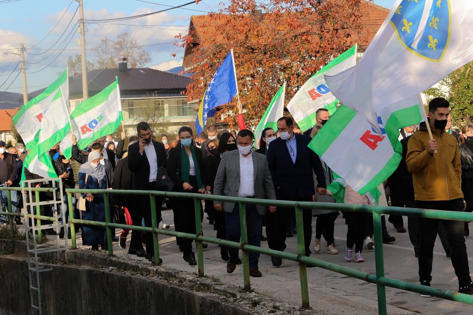 Predizborni skup SDA u ilidžanskom naselju Butmir (Foto: SDA: Ilidža)