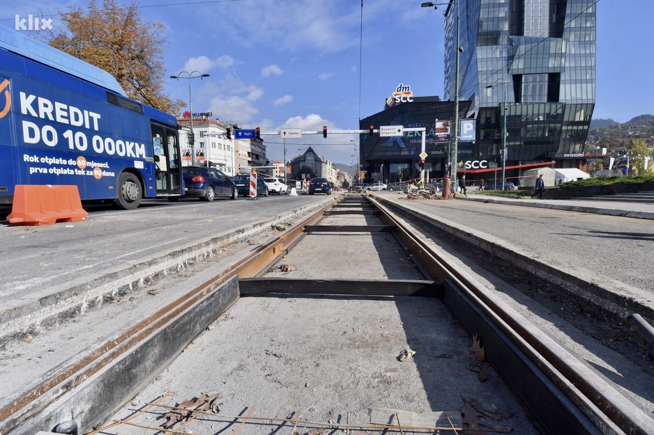 Rekonstruira se pruga na dužini od 369 metara (Foto: T. S./Klix.ba)