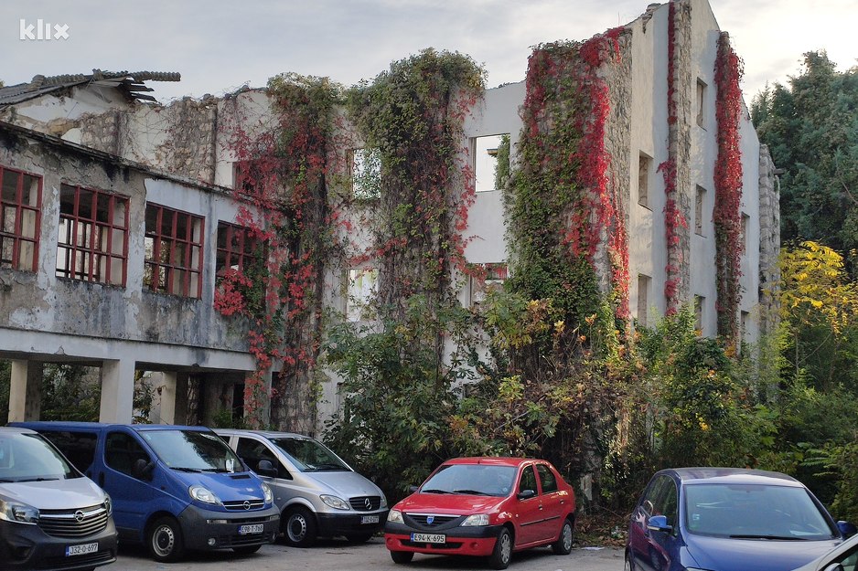 Duhanska stanica u očajnom stanju (Foto: G. Š./Klix.ba)
