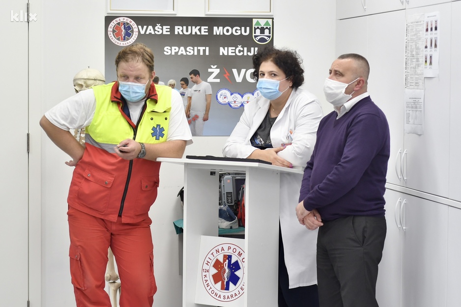 Tim Zavoda za hitnu medicinsku pomoć KS (Foto: D. S./Klix.ba)