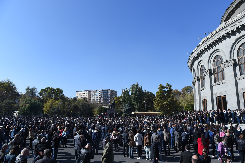 Stanovnici Armenije ne žele primirje (Foto: EPA-EFE)