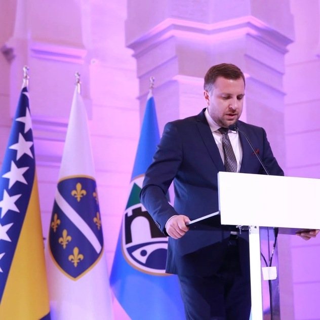 Skaka: Ibrahim Hadžibajrić privatizirao Stari Grad (Foto: Abdulah Skaka)