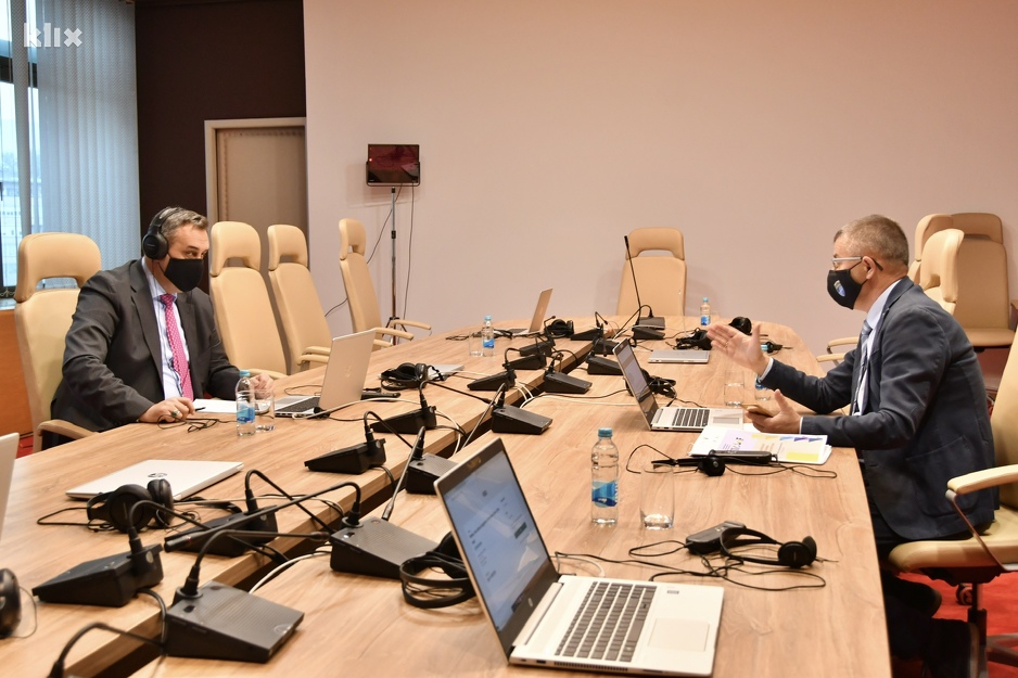 Delegacija Parlamenta BiH na online webinaru (Foto: I. Š./Klix.ba)