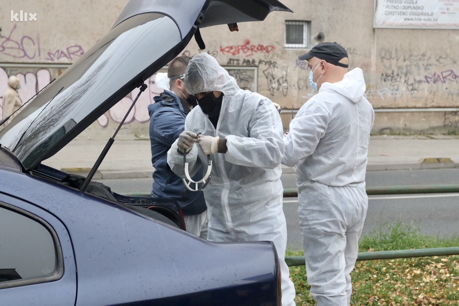 Pripreme za obilazak zaraženih birača (Foto: D. Ć./Klix.ba)