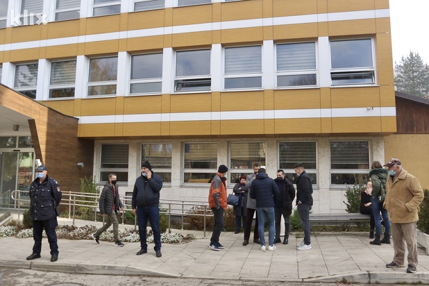 Građani podržavaju Amara Dovadžiju (Foto: D. Ć./Klix.ba)