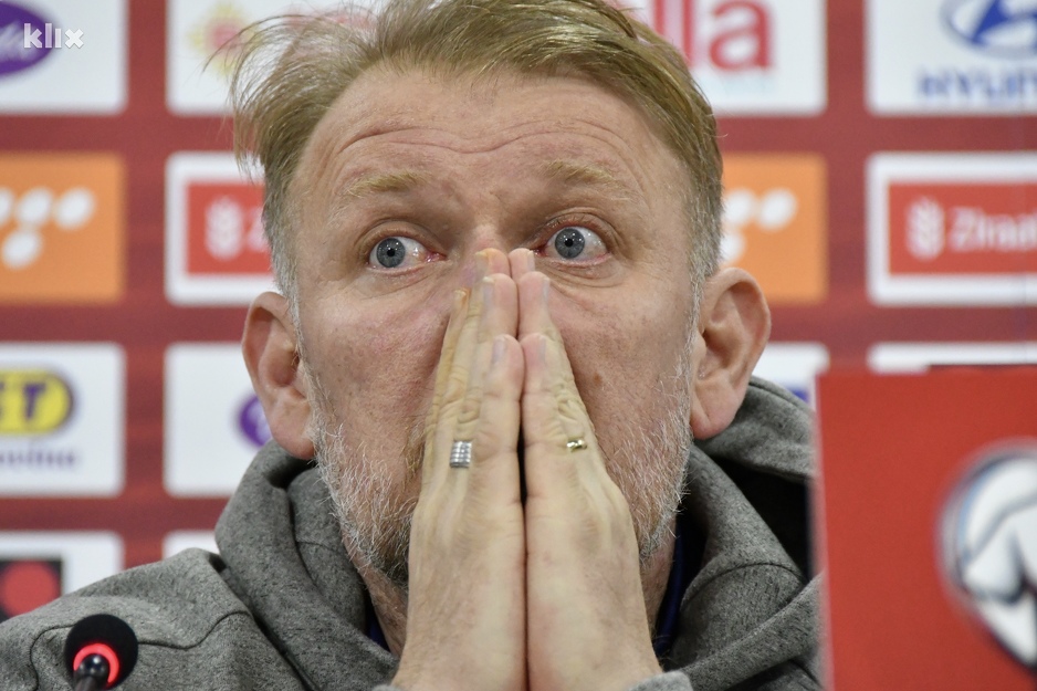 Prosinečki je ostvario skor od devet pobjeda, šest remija i sedam poraza. Zmajevi su pod njegovim vodstvom upisali samo 41 posto pobjeda.
