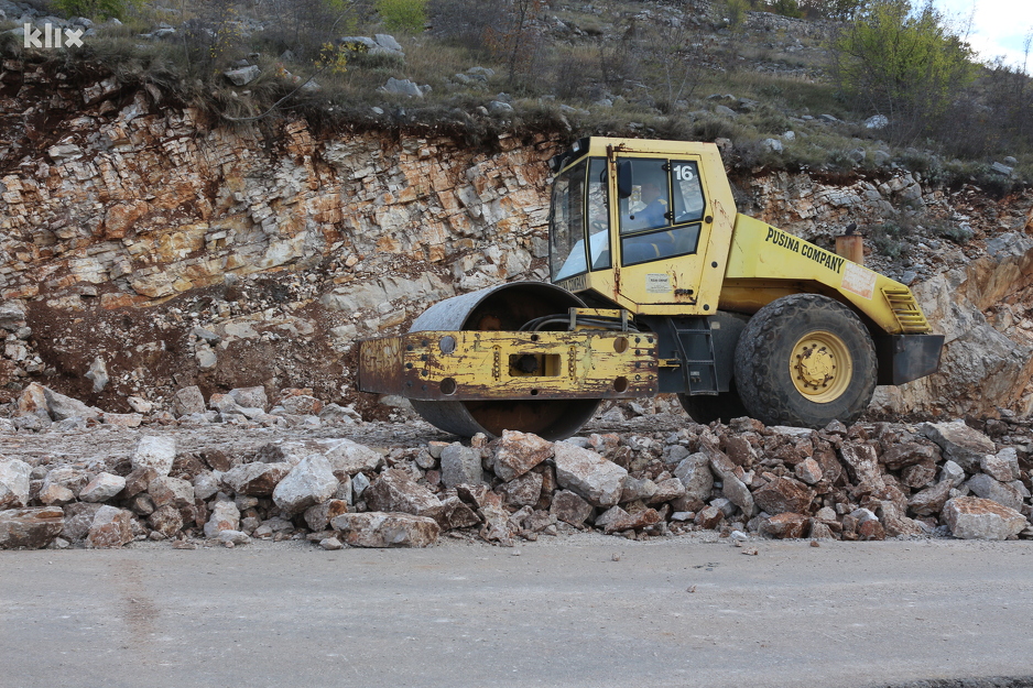 Povezivanje magistralnih cesta M.17 i M17.3 (Foto: G. Š./Klix.ba)