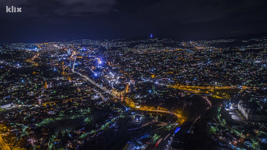 Vjetar rastjerao smog i maglu