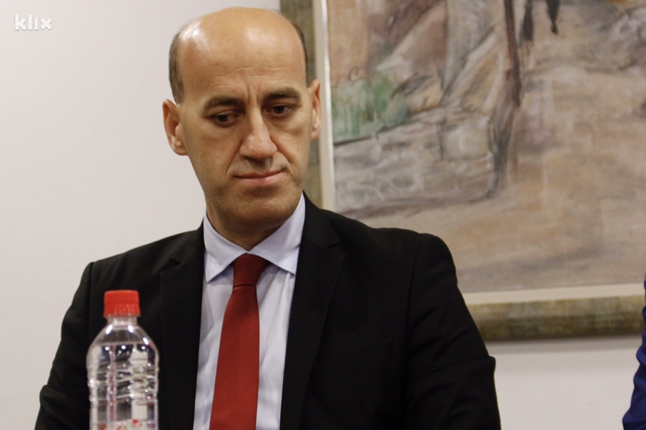 Salkić: Diskriminacija Bošnjaka razlog pada podrške (Foto: Klix.ba)