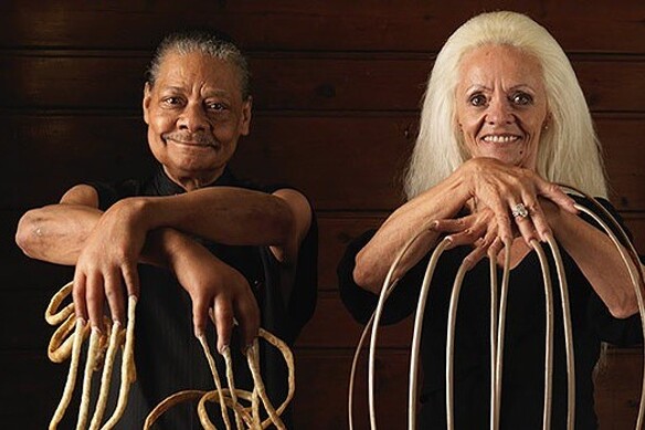 Lee Redmond koja je imala najduže nokte na svijetu