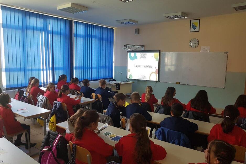Kroz učenje u školama, djeca podižu ekološku svijest