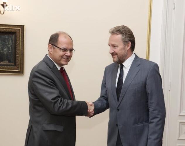 Christian Schmidt i Bakir Izetbegović 2016.