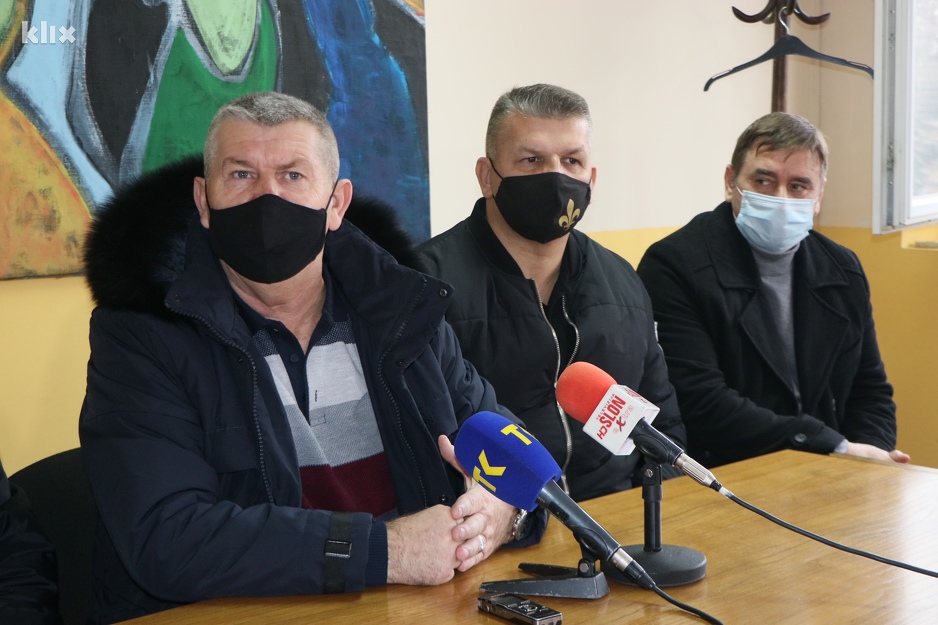 Članovi Koordinacije boračkih saveza TK (Foto: A. K./Klix.ba)
