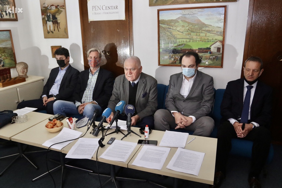 O radu Kruga 99 govorili i drugi intelektualci (Foto: D. Ć./Klix.ba)