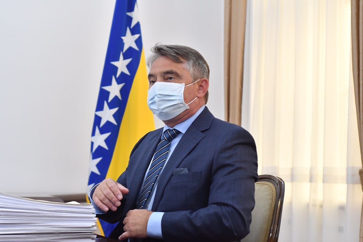 Komšić: Odazvat ću se pozivu Tužilaštva BiH iako ne znam kakve veze imam s ikonom - Klix.ba