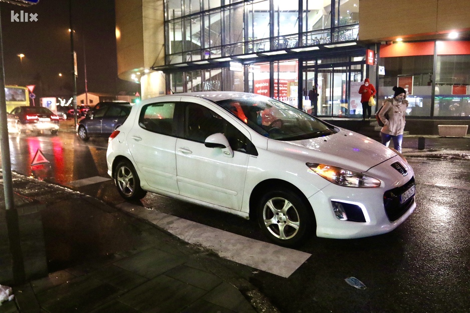 Automobil koji je učestvovao u nesreći (Foto: D. Ć./Klix.ba)