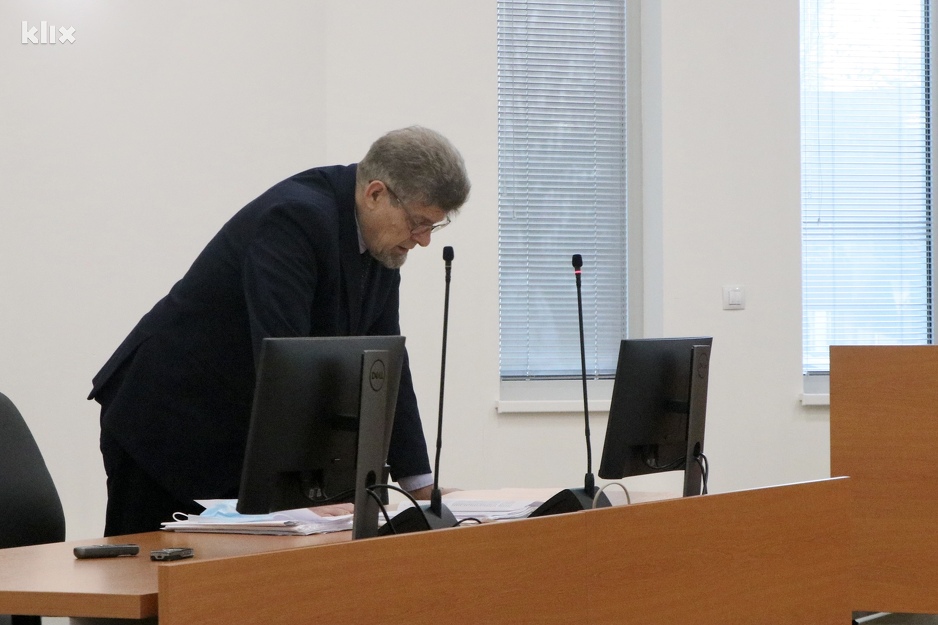 Tužilac Dalibor Bingas tokom čitanja optužnice (Foto: A. K./Klix.ba)
