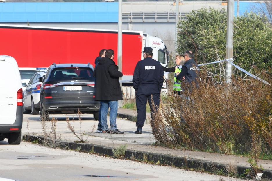 Policija traga za napadačem (Foto:Hrvoje Jelavic/PIXSELL)