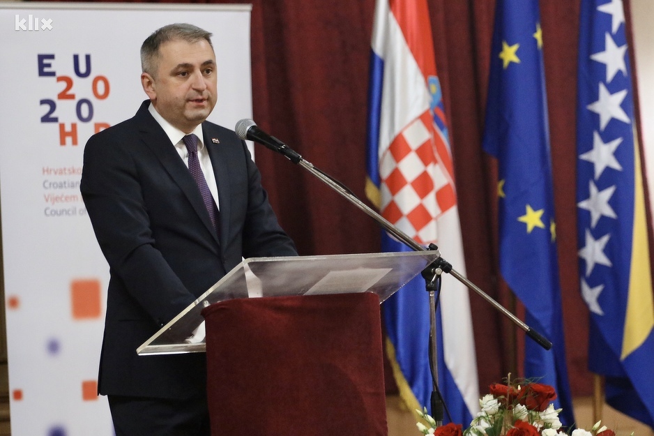 Ivan Sabolić, ambasador Hrvatske u BiH (Foto: Arhiv/Klix.ba)
