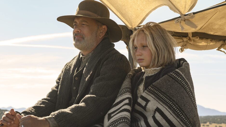 Tom Hanks i Helena Zengel u filmu “News of the World”
