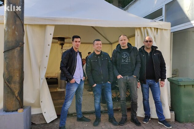 Odlučni u borbi za svoja prava (Foto: G. Š./Klix.ba)