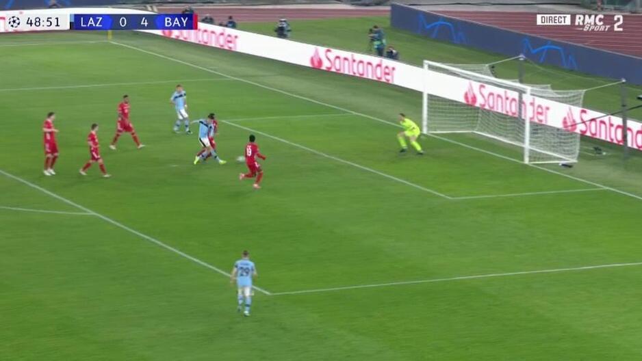 Trenutak kada je Correa matirao Neuera i postigao prvi gol za Lazio