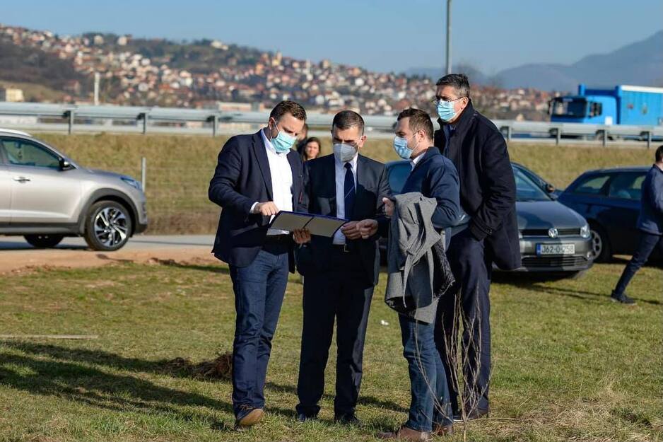Delegacija na lokaciji (Foto: Grad Sarajevo)