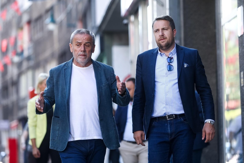 Bandić u šetnju Sarajevom sa Skakom (Foto: Armin Durgut/PIXSELL)
