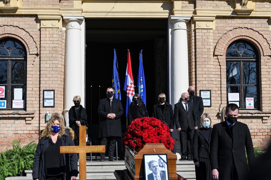 Brojne političke zvanice ispratile Bandića(Foto:Josip Regovic/PIXSELL)